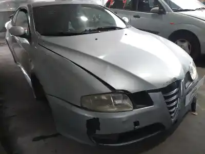 Здавання транспортного засобу alfa romeo                                         gt (125)                                                                                                                                                                                                                                                   1.9 jtd 16v 150/ distinctive року 2004 потужний 937a5000