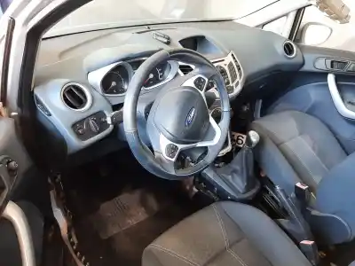 Veicolo di demolizione ford fiesta (cb1) titanium dell'anno 2001 alimentato tzj