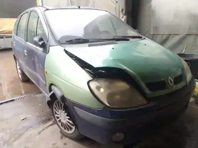 Vehicul casat RENAULT SCÉNIC I MONOSPACE (JA0/1_, FA0_) 1.9 dTi (JA1U) al anului 2001 alimentat F9Q744