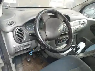 Vehicul casat renault scenic (ja..) 1.9 dti diesel 80 cv / 59 kw al anului 2001 alimentat f9q744