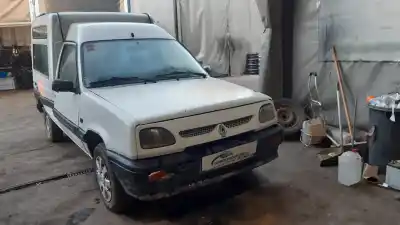 Здавання транспортного засобу renault rapid/express (f40) 1.9 d familiar (f40p) року 2001 потужний f8q640