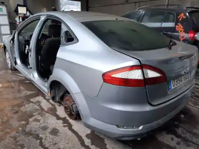 Здавання транспортного засобу FORD MONDEO BERLINA (CA2) Trend (09.2010->) 140 CV / 103 KW року 2001 потужний QXBA