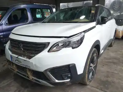 Veicolo di demolizione peugeot 5008 active dell'anno 2001 alimentato yhz