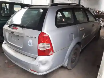 Sloopvoertuig chevrolet nubira wagon cdx van het jaar 2001 aangedreven f18d3