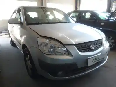 Veículo de Sucata kia rio 1.5 crdi ex2 do ano 2006 alimentado d4fa