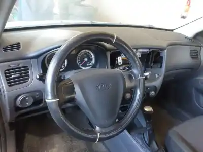 Veículo de Sucata kia rio 1.5 crdi ex2 do ano 2006 alimentado d4fa