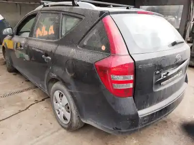 Veículo de Sucata kia ceed sporty wagon lx 90 cv / 66 kw do ano 2008 alimentado d4fbl