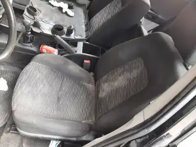 Veículo de Sucata kia ceed sporty wagon lx 90 cv / 66 kw do ano 2008 alimentado d4fbl