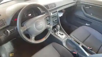 Scrapping Vehicle audi a4 b6 (8e2) 2.0 of the year 2002 powered alt