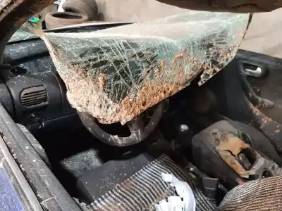 Scrapping Vehicle opel corsa c blue line of the year 2004 powered z13dt