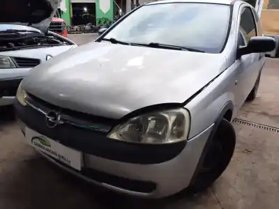 Scrapping Vehicle opel corsa c (x01) 1.0 (f08, f68) of the year 2001 powered z10xe