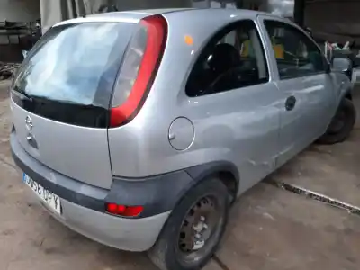 Scrapping Vehicle opel corsa c (x01) 1.0 (f08, f68) of the year 2001 powered z10xe