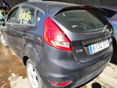 Veicolo di demolizione ford fiesta (cb1) trend dell'anno 2001 alimentato f6jd