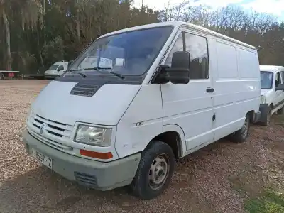 Scrapping Vehicle RENAULT TRAFIC (DESDE 5.89) T 1100 of the year 2001 powered F8Q600