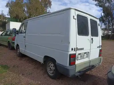 Veicolo di demolizione renault trafic (desde 5.89) t 1100 dell'anno 2001 alimentato f8q600