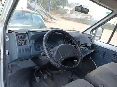 Veicolo di demolizione renault trafic (desde 5.89) t 1100 dell'anno 2001 alimentato f8q600