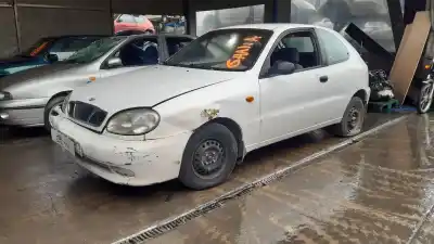 Veicolo di demolizione daewoo lanos se dell'anno 2001 alimentato a13sms