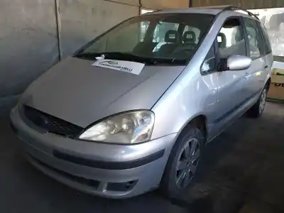 Veículo de Sucata FORD GALAXY (VY) Ambiente do ano 2001 alimentado AUY