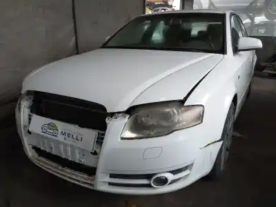 Veículo de Sucata AUDI A4 BERLINA (8E) 2.0 TDI 16V (103kW) do ano 2001 alimentado BLB