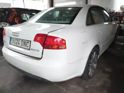Veículo de Sucata audi a4 berlina (8e) 2.0 tdi 16v (103kw) do ano 2001 alimentado blb