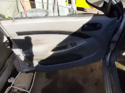 Veículo de Sucata chevrolet lacetti se do ano 2001 alimentado f14d3