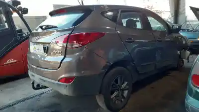 Veículo de Sucata hyundai ix35 kosmo 2wd 116 cv / 85 kw do ano 2015 alimentado d4fd