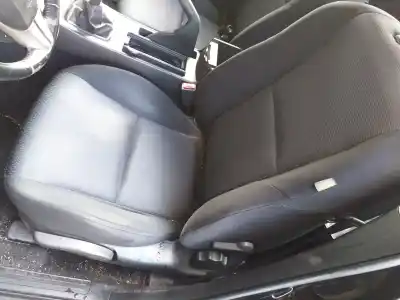 Vehicul casat mazda 3 lim. (bl) active al anului 2009 alimentat y6