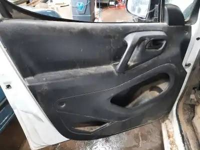 Veículo de Sucata peugeot partner tepee 1.6 hdi / bluehdi 75 do ano 2013 alimentado 9hn