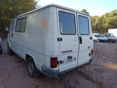 Véhicule à la ferraille peugeot j5 caja abierta (290) 2.5 diesel de l'année 1990 alimenté d-u25/661
