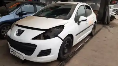 Scrapping Vehicle peugeot 207 confort of the year 2001 powered 8hz