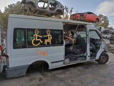 Veículo de Sucata ford transit caja abierta ´06 ft 350 el cabina simple. extralarga 116 cv / 85 kw do ano 2001 alimentado jxfa