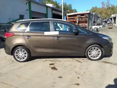 Veículo de Sucata kia carens ( ) business do ano 2001 alimentado d4fd