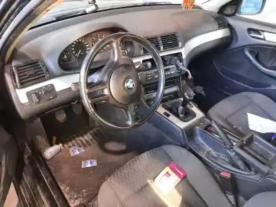 Veicolo di demolizione bmw serie 3 berlina (e46) 320d dell'anno 2000 alimentato 204d1