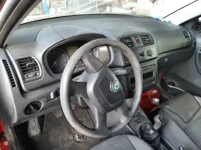 Здавання транспортного засобу skoda fabia ii combi (545) 1.2 року 2001 потужний chfa