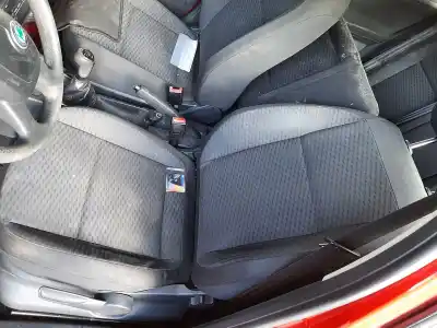 Здавання транспортного засобу skoda fabia ii combi (545) 1.2 року 2001 потужний chfa