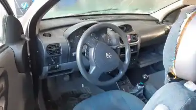 Scrapping Vehicle opel corsa c furgoneta/hatchback (x01) 1.7 di 16v (f08, w5l) of the year 2001 powered y17dtl