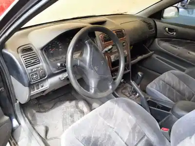 Sloopvoertuig MITSUBISHI                                         GALANT BERLINA (EA0)                                                                                                                                                                                                                                       2000 TD GLS (A)                                                                                                                                                                                                                                            van het jaar 2000 aangedreven 4D68