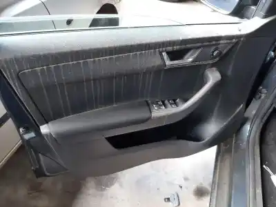 Здавання транспортного засобу skoda fabia ambition року 2001 потужний chy