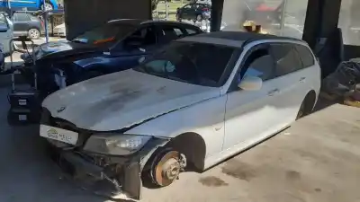 Veículo de Sucata bmw serie 3 touring (e91) 330d do ano 2010 alimentado n57d30a