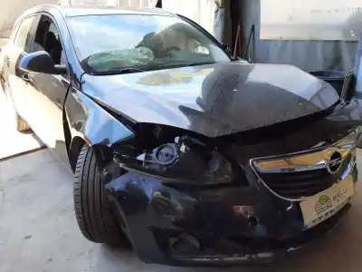 Veículo de Sucata opel insignia sports tourer selective do ano 2013 alimentado b16dth