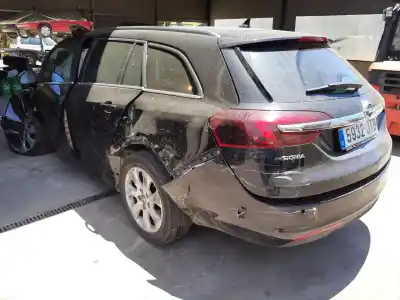 Veículo de Sucata opel insignia sports tourer selective do ano 2013 alimentado b16dth