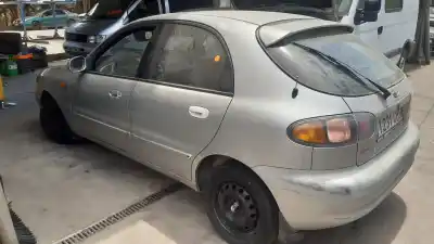 Veicolo di demolizione daewoo lanos sx dell'anno 2002 alimentato a15sms