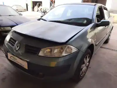 Veículo de Sucata renault megane ii sedán (lm0/1_) 1.5 dci (lm0f, lm0t, lm2b) do ano 2004 alimentado k9k722 Veículo de Sucata renault megane ii sedán (lm0/1_) 1.5 dci (lm0f, lm0t, lm2b) do ano 2004 alimentado k9k722