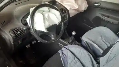 Veicolo di demolizione peugeot 206 sw x-line dell'anno 2006 alimentato 8hz