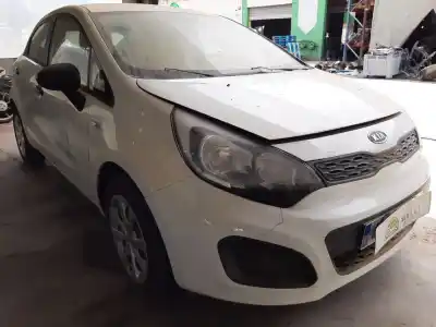 Vehicul casat kia rio 1.2 cat al anului 2013 alimentat g4la