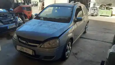 Scrapping Vehicle opel corsa c blue line of the year 2001 powered z12xe