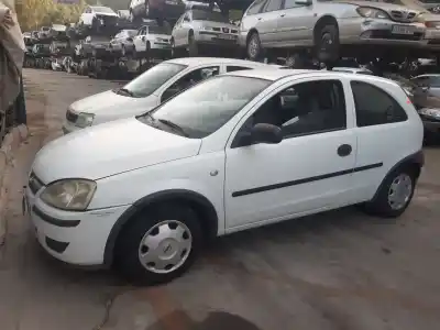Scrapping Vehicle opel corsa c furgoneta/hatchback (x01) 1.2 16v (f08, w5l) of the year 2001 powered z12xe