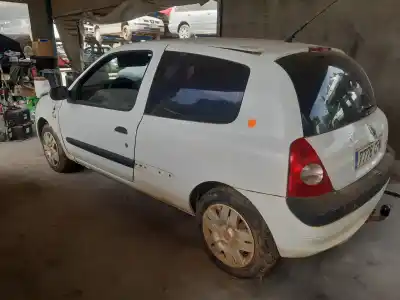 Здавання транспортного засобу renault clio ii fase ii (b/cb0) authentique року 2001 потужний d7f726
