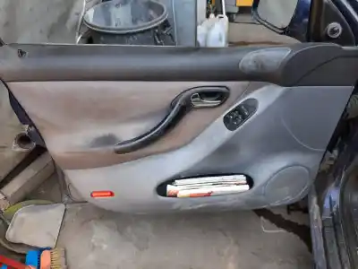 Veículo de Sucata seat toledo (1m2) stella do ano 2002 alimentado azd