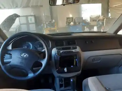 Veículo de Sucata hyundai trajet (fo) 2.0 crdi gls do ano 2005 alimentado d4ea